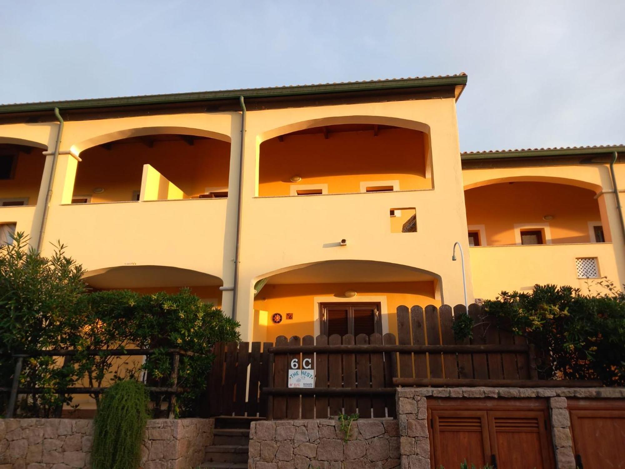 Casa The Nest - Il Nido Sul Mare Villa Badesi Exterior photo
